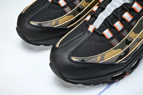 Nike Air Max 95 HQ1973-001 