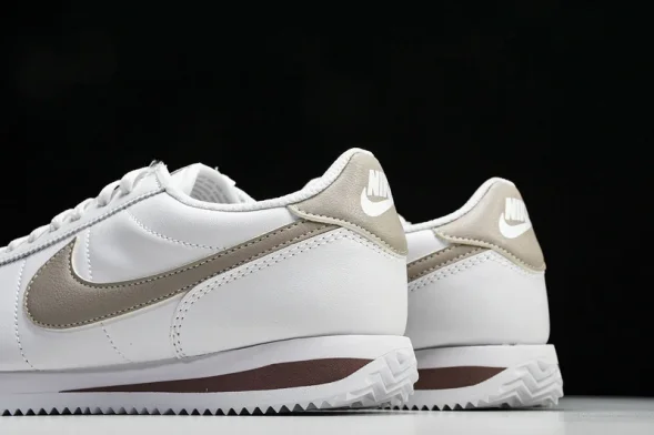 Nike Cortez Classic DN1791-105 