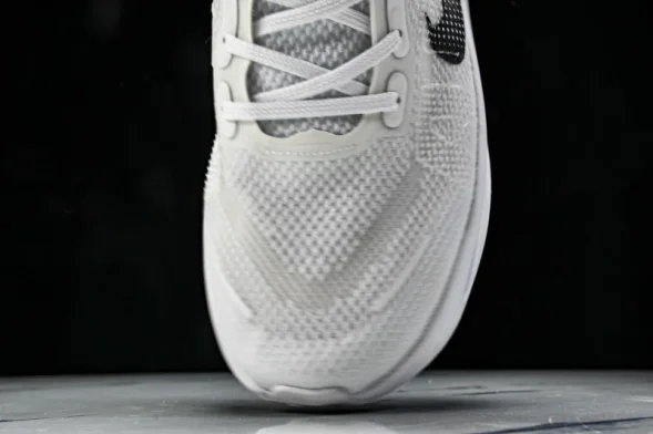 Nike Air Zoom Vomero Premium HQ2050-300 