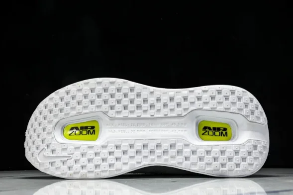 Nike Air Zoom Vomero Premium HQ2050-300 