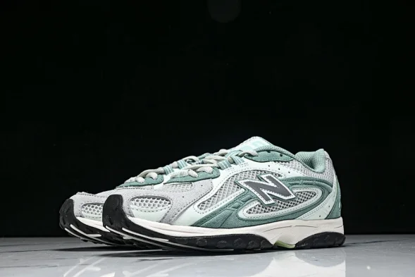 New Balance 204 U204LKTA 
