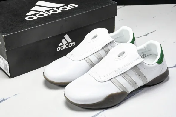 KITH x adidas Taekwondo Mei JP8430 