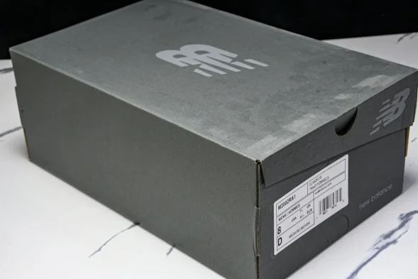New Balance 2002R I2002RA1 