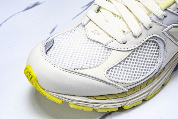 New Balance 2002R I2002RA1 