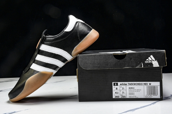 KITH x adidas Taekwondo Mei JQ3012 