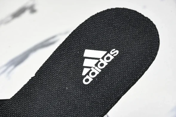 KITH x adidas Taekwondo Mei JQ3012 