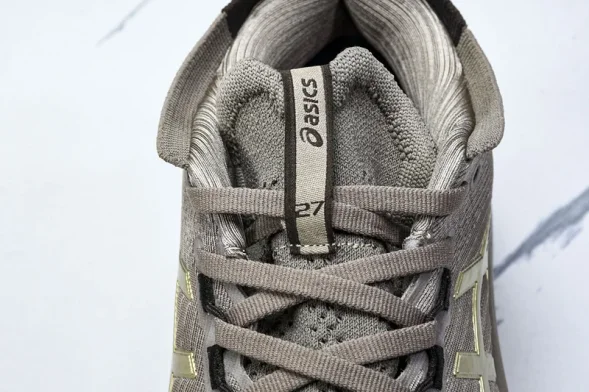 Asics Gel-Nimbus 27 1012B816-020  