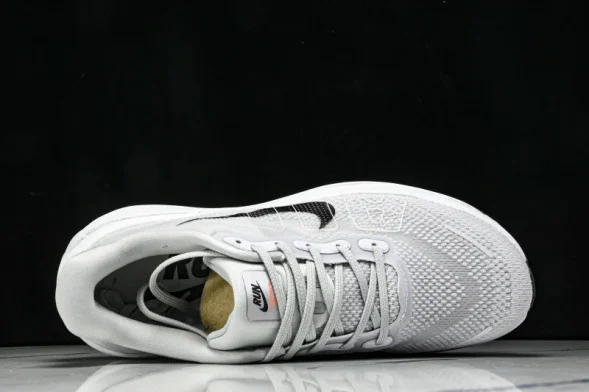 Nike Air Zoom Vomero Premium HM5973-603 