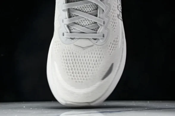 HOKA Bondi 9 1162012 VCH 