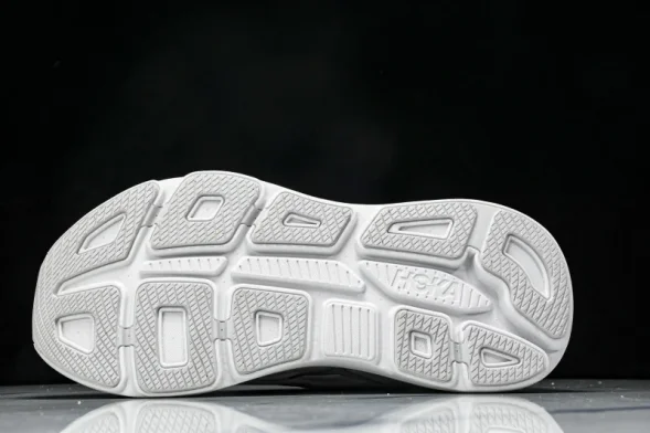 HOKA Bondi 9 1162012 VCH 