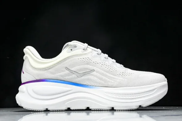 HOKA Bondi 9 1162012 VCH 