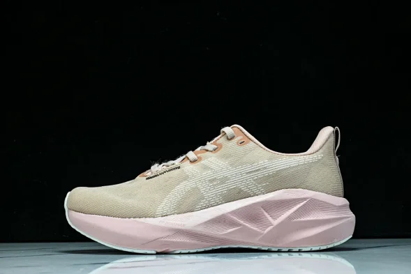 Asics Novablast 5 1012B765-700 