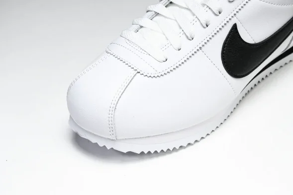 Nike Cortez Classic DM4044 105 