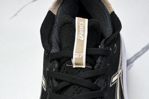 Asics Gel-Nimbus 27 1012B753-003  