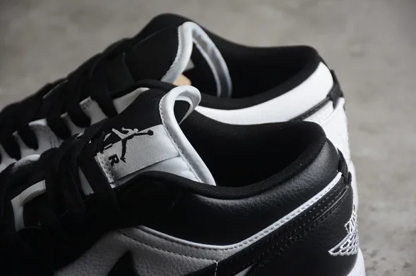 Nike Air Jordan 1 low DR0502-101 
