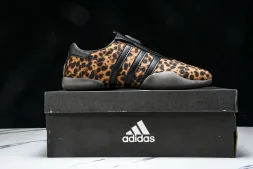 KITH x adidas Taekwondo Mei JS0298
