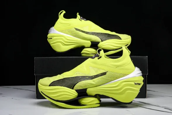 Puma FAST-R Nitro Elite 2 379554-01 