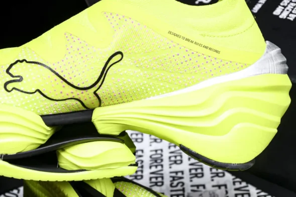 Puma FAST-R Nitro Elite 2 379554-01 