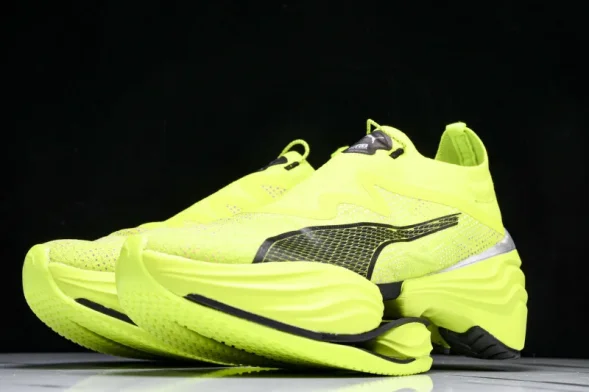 Puma FAST-R Nitro Elite 2 379554-01 