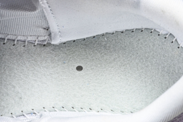 Nike Air ZoomX Vomero 18 Plus HM6805 110 