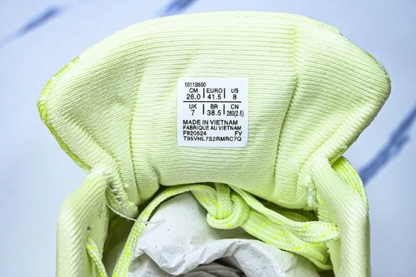 Asics Trabuco Max 3 1011B800-300 