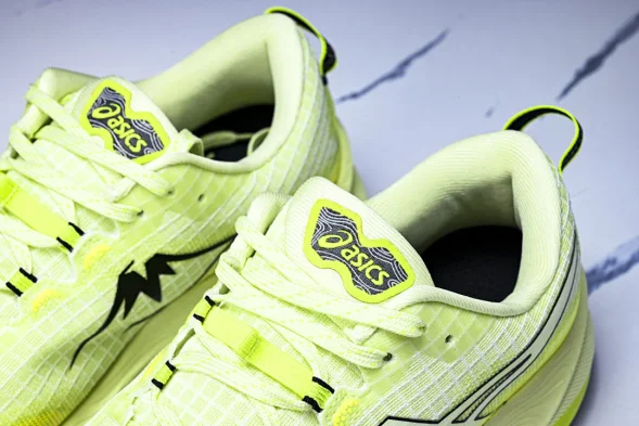 Asics Trabuco Max 3 1011B800-300 