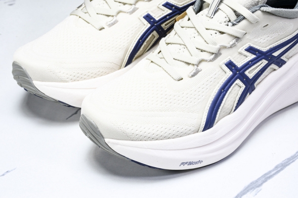 Asics Gel-Nimbus 27 1011C028-200 