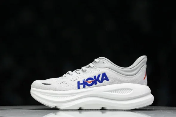 HOKA Bondi 9 1162011 CYLT 