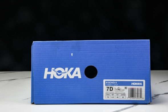 HOKA Bondi 9 1162011 CYLT 
