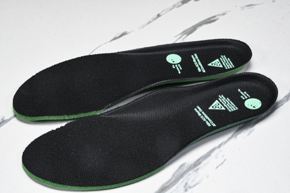 Nike ACG Mountain Fly Low GTX SE D09334 100 