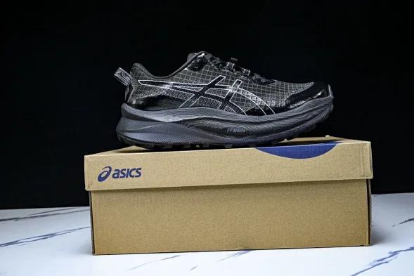 Asics Trabuco Max 3 1011B800-100 