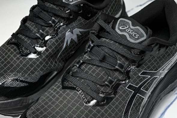 Asics Trabuco Max 3 1011B800-100 