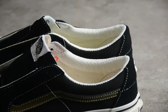Vans SK8-Low VN0A4UUK6BT 