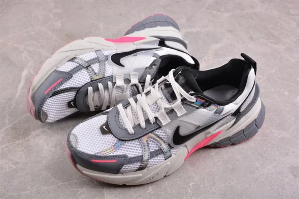 Nike V2K Runtekk Run FD5061-100 