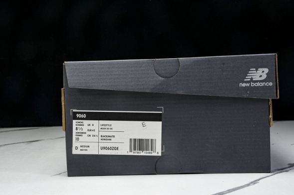 New Balance 9060 U9060ZGE 