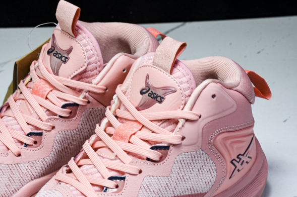 Asics Nova Surge 3 1061A048-700 