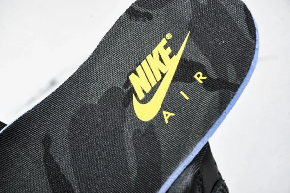 Nike Air Max 95 x Corteiz FB2709 003 