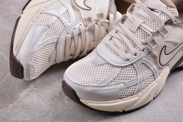 Nike V2K Runtekk Run FD0736-103 