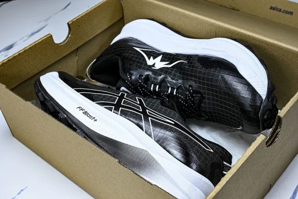 Asics Trabuco Max 3 1011B800-021 