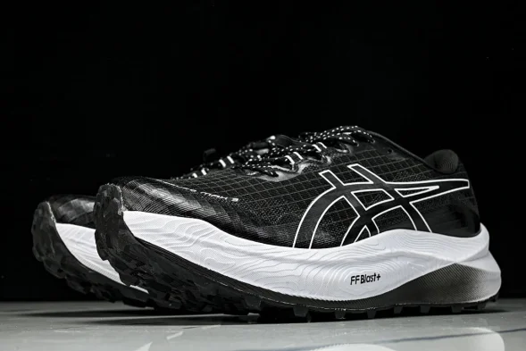 Asics Trabuco Max 3 1011B800-021 